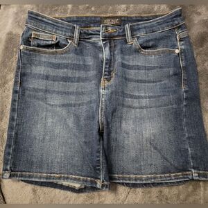 Judy Blue Classic Indigo Jean Shorts